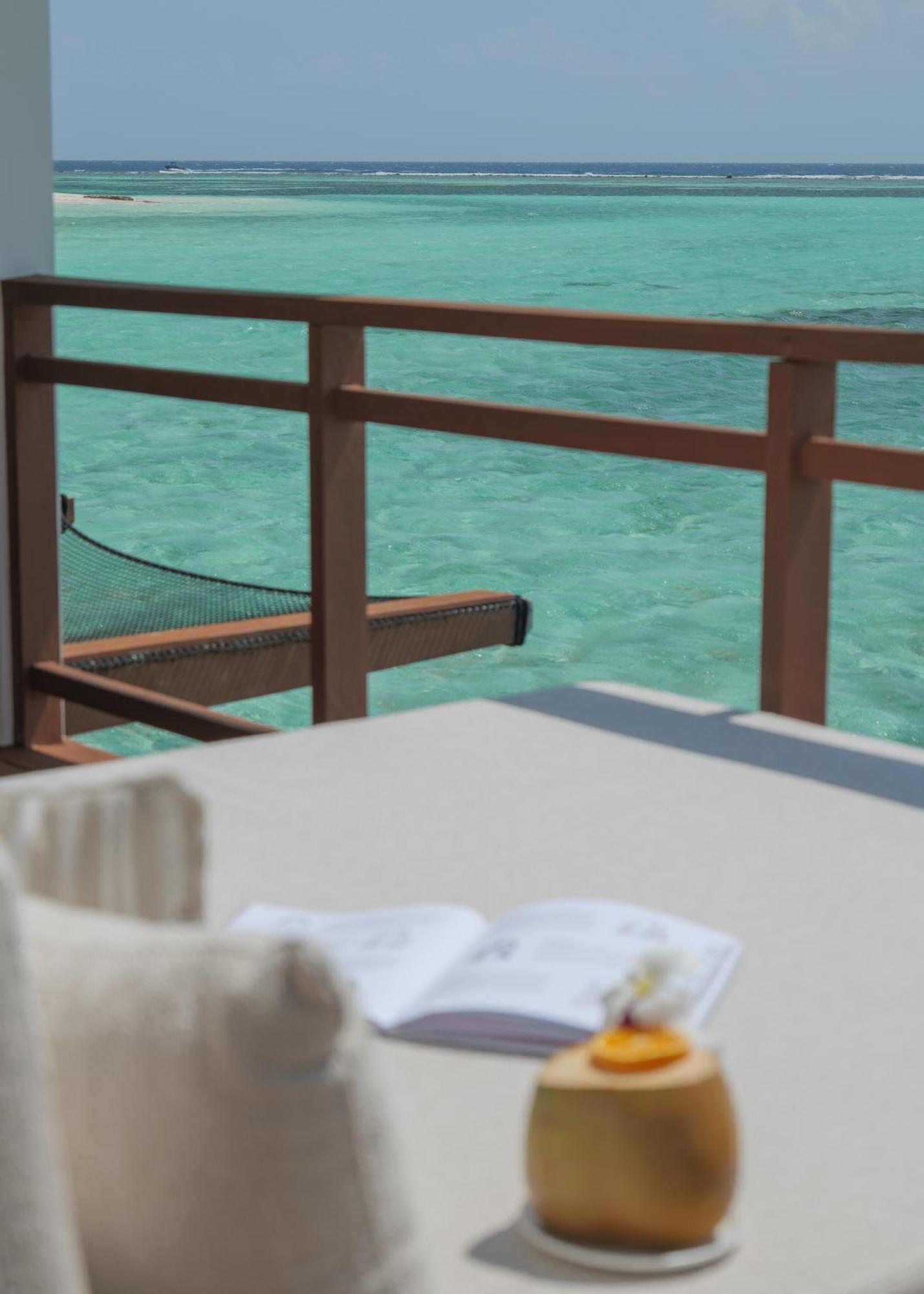 Lux* South Ari Atoll Resort & Villas Dhidhoofinolhu Exterior foto